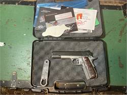 Kimber 1911 Camp Guard RMEF 10mm