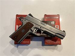 Ruger SR1911 w/ 150 Rounds